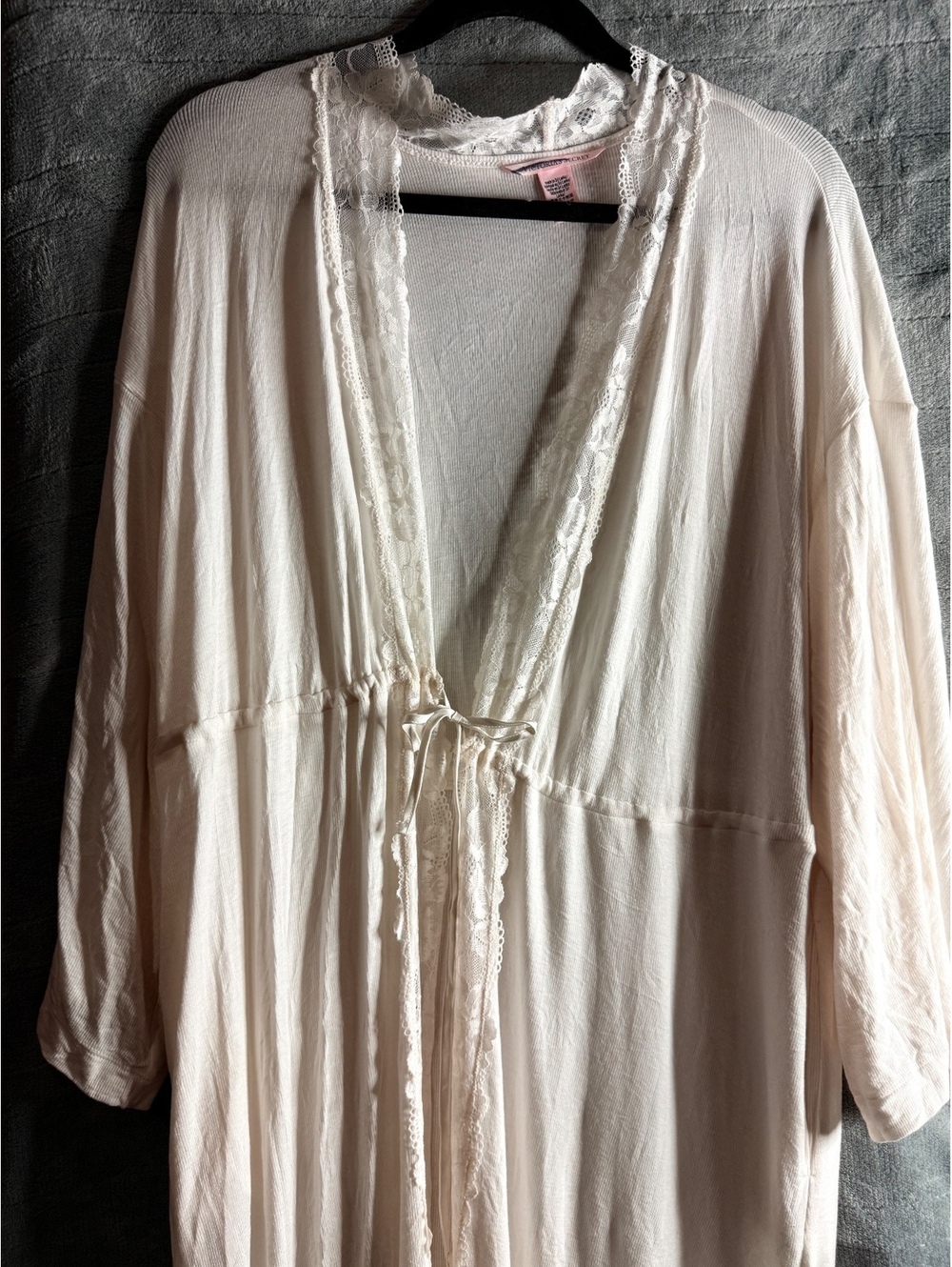 Victoria’s Secret Ivory Lace Trim Long Robe Drawstring Waist Bridal NWOT